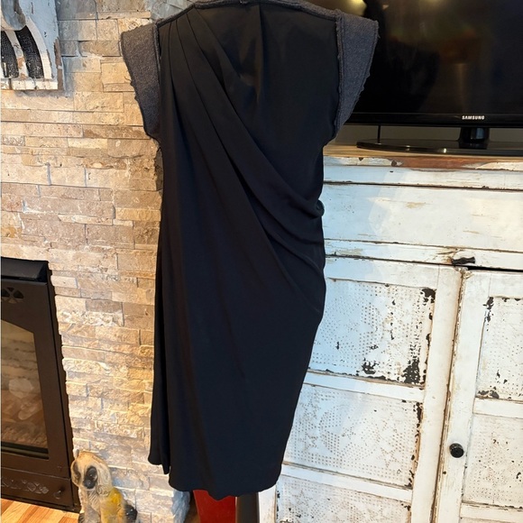 Bottega Veneta black sleeveless dress wool “shoulder pads” lined sheer bodysuit - Picture 8 of 16